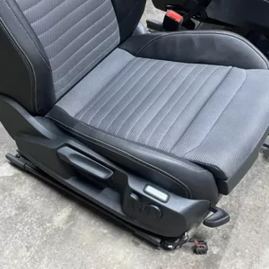 (2017) VW PASSAT B8 3G R LINE ESTATE FRONT + REAR HALF LEATHER SEATS DOORCARDS - Image 4